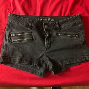 American Eagle Black Shorts